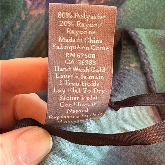 Vince Camuto Poly Plaid Poncho One Size - Picture 9 of 9